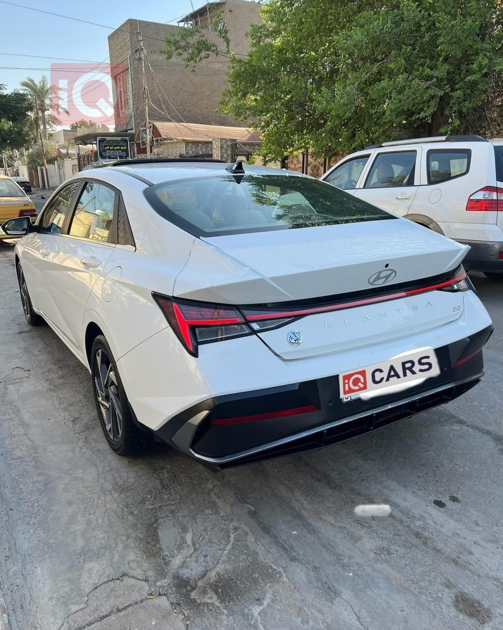هيونداي النترا